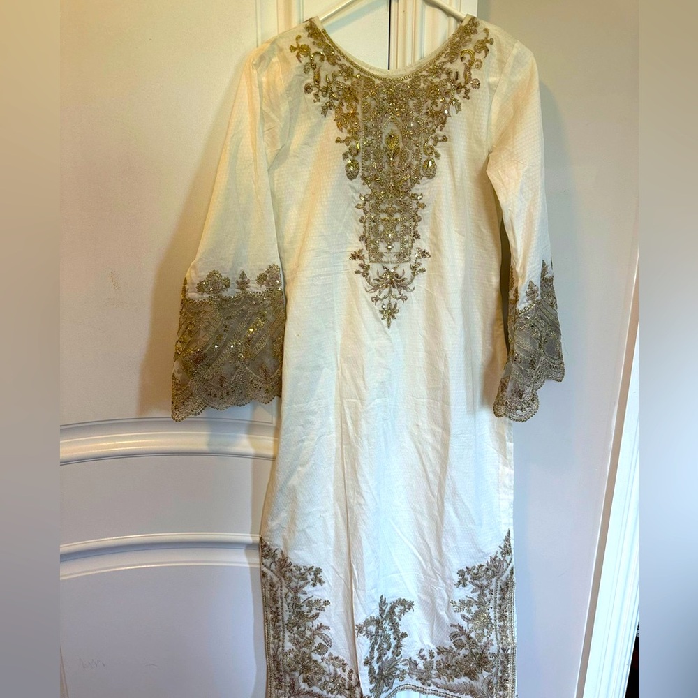 Faiza saqlain authentic Pakistan designer